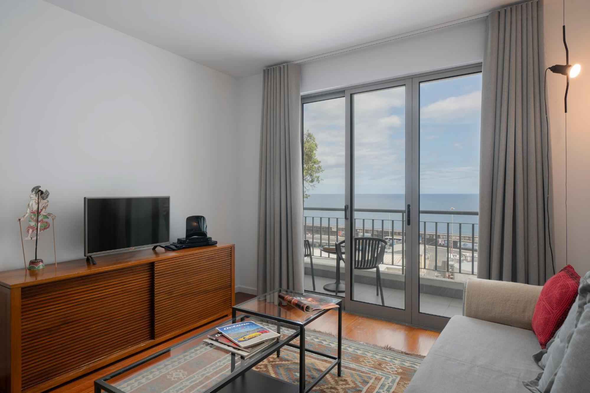 Apartamento Princesa Dona Amelia By An Island Apart Funchal  Exterior photo